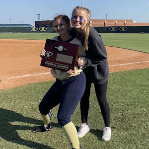 Meet your Posher, Abigail